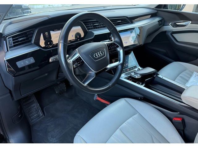 Audi e-tron e-tron 50 Quattro - автомобили, коли, обяви за нови и употребявани 4