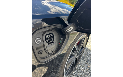 Audi e-tron e-tron GT Quattro - автомобили, коли, обяви за нови и употребявани 8