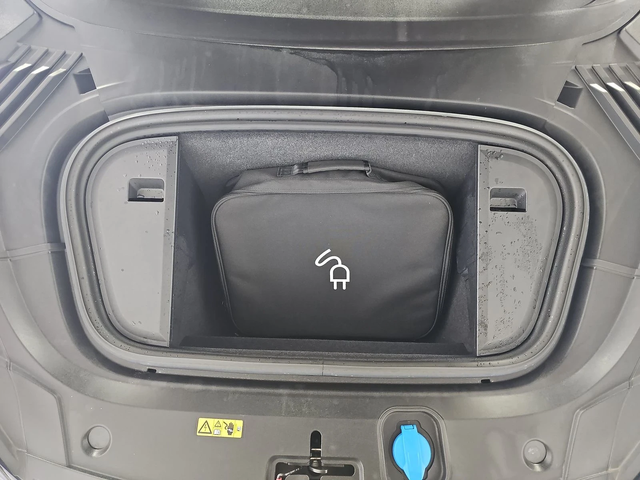 Audi E-Tron GT quattro Prestige - автомобили, коли, обяви за нови и употребявани 11