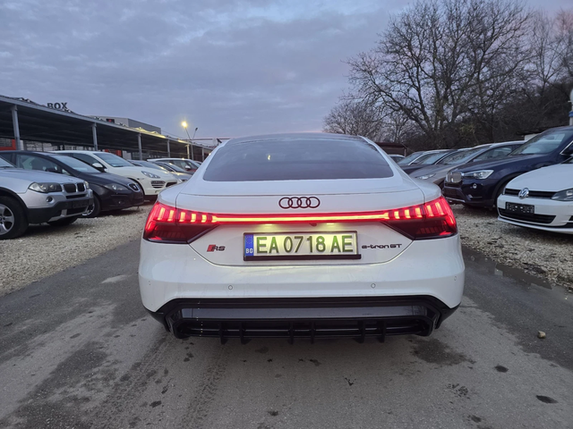 Audi E-Tron GT RS Head-up Laser Quattro Гаранция - автомобили, коли, обяви за нови и употребявани 5