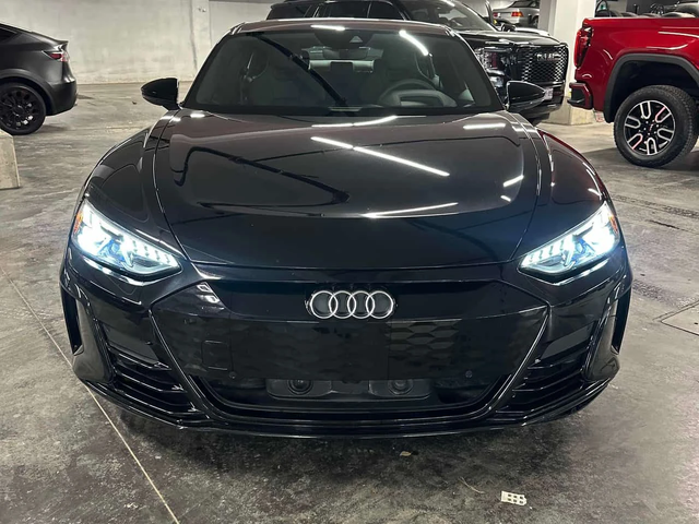 Audi E-Tron GT quattro/BANG & OLUFSEN/ПАНОРАМА - автомобили, коли, обяви за нови и употребявани 1