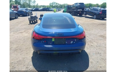 Audi E-Tron GT quattro - автомобили, коли, обяви за нови и употребявани 12