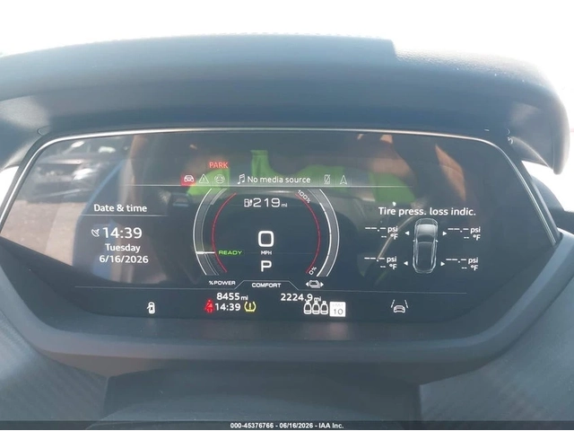 Audi E-Tron GT quattro - автомобили, коли, обяви за нови и употребявани 6