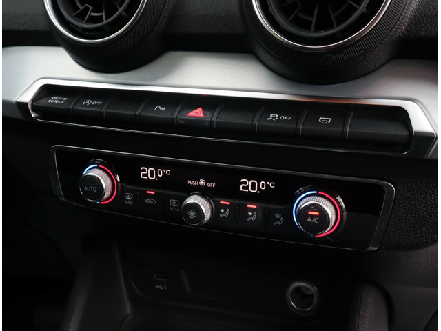 Audi Q2 1.6TDI/Stronic/PDC/Drive Select/Isofix/ - автомобили, коли, обяви за нови и употребявани 9