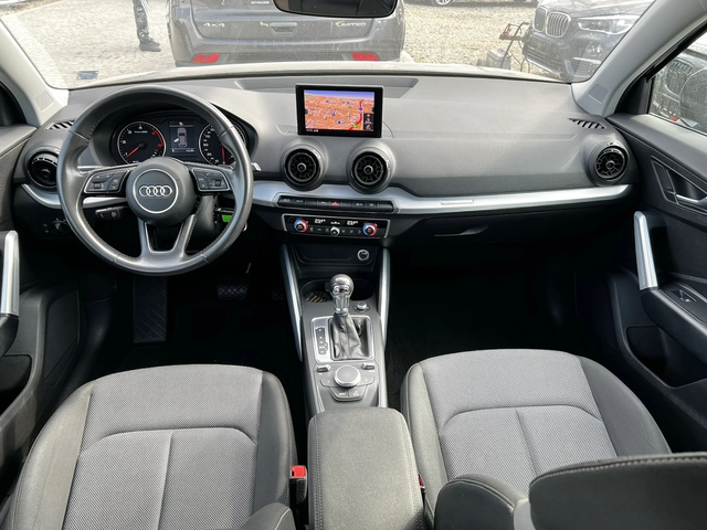 Audi Q2 1.6 TDI Euro 6B - автомобили, коли, обяви за нови и употребявани 11