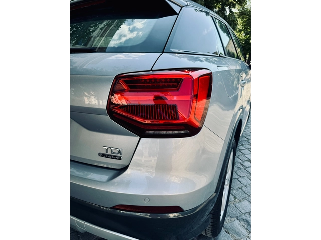 Audi Q2 2.0 TDI Quattro S tronic sport 39k km - автомобили, коли, обяви за нови и употребявани 12