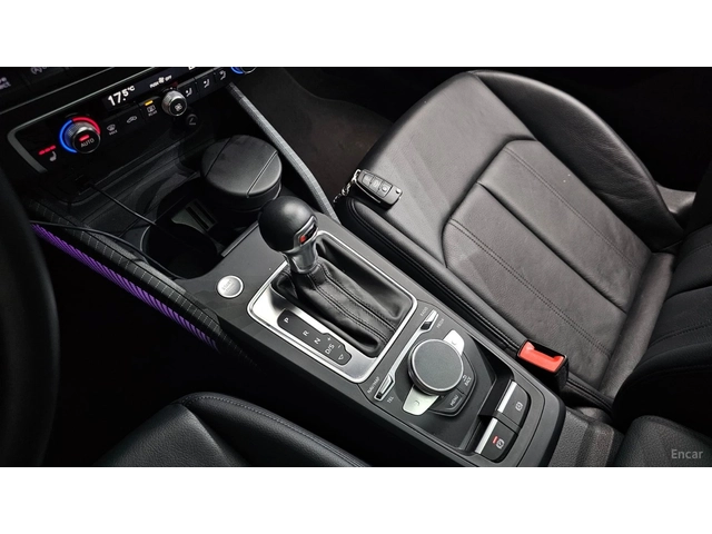 Audi Q2 35TDI* PREMIUM* ПОДГРЕВ* ПАНО* КАМЕРА* КОЖА* - автомобили, коли, обяви за нови и употребявани 7