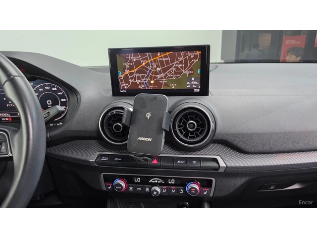 Audi Q2 35TDI* PREMIUM* КОЖА* ПОДГРЕВ* ПАНО* КАМЕРА* - автомобили, коли, обяви за нови и употребявани 12