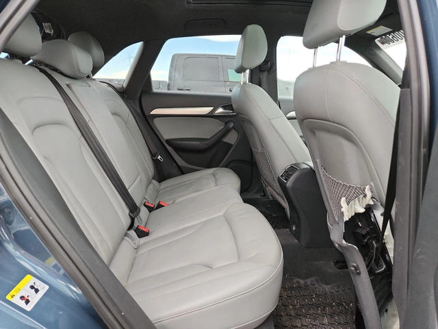 Audi Q3 * PREMIUM* * КОЖЕН САЛОН* - автомобили, коли, обяви за нови и употребявани 10