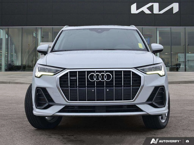 Audi Q3 * S Line quattro Premium Plus * CARFAX * ЦЕНА ДО Б - автомобили, коли, обяви за нови и употребявани 1
