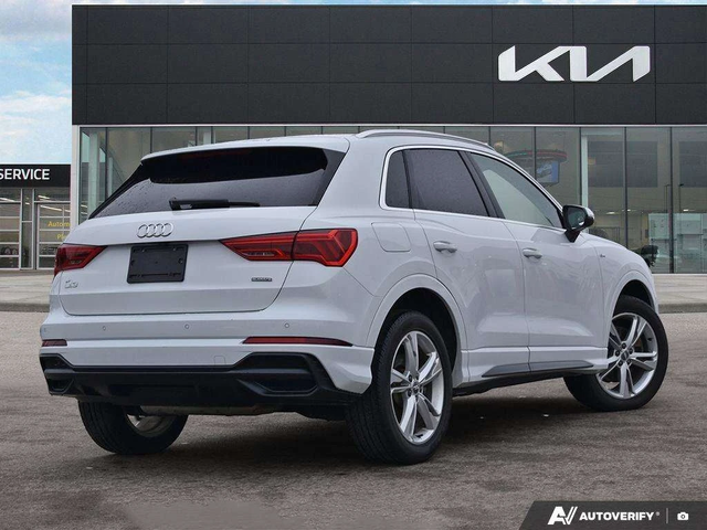 Audi Q3 * S Line quattro Premium Plus * CARFAX * ЦЕНА ДО Б - автомобили, коли, обяви за нови и употребявани 8