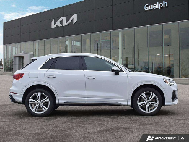 Audi Q3 * S Line quattro Premium Plus * CARFAX * ЦЕНА ДО Б - автомобили, коли, обяви за нови и употребявани 9