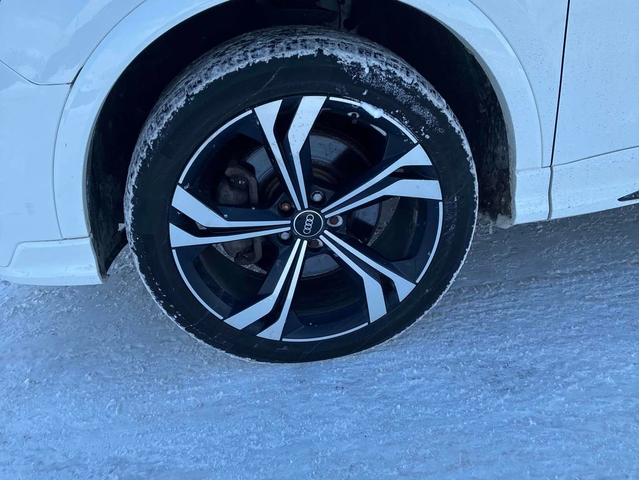 Audi Q3 * Technik * CARFAX * ЦЕНА ДО БГ - автомобили, коли, обяви за нови и употребявани 5