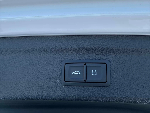 Audi Q3 * Progressiv * CARFAX * ЦЕНА ДО БГ - автомобили, коли, обяви за нови и употребявани 13