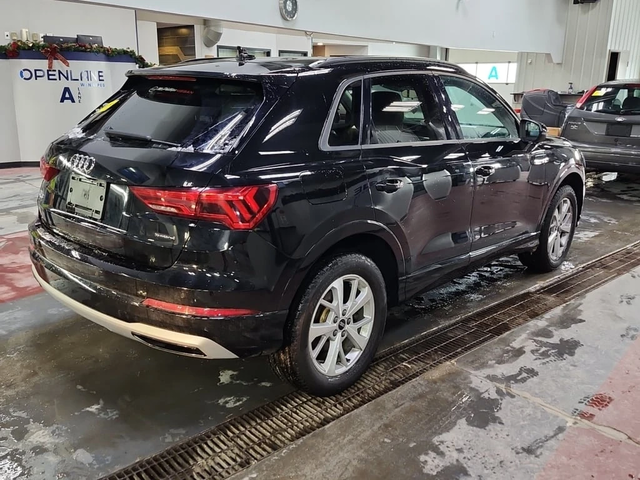 Audi Q3 * KOMFORT * CARFAX * ЦЕНА ДО БГ - автомобили, коли, обяви за нови и употребявани 2