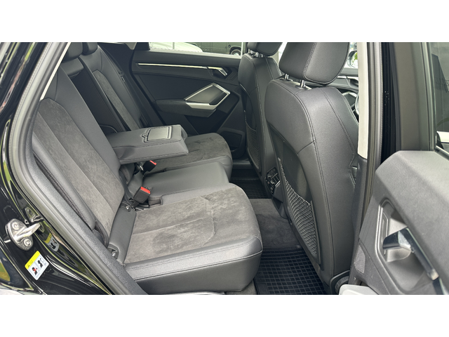Audi Q3 35 TFSI, първи собственик от БГ, с ДДС - автомобили, коли, обяви за нови и употребявани 11
