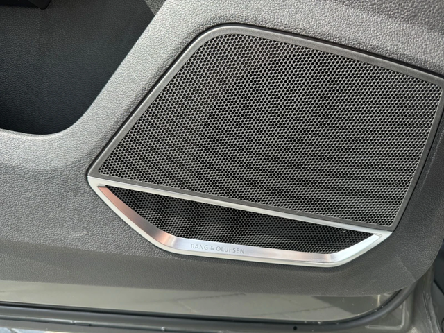 Audi Q3 40 TDI quattro 2x S line - автомобили, коли, обяви за нови и употребявани 12