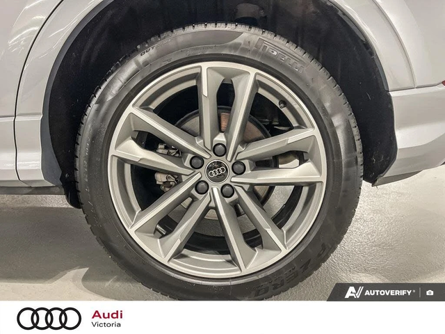 Audi Q3 40tfsi * Komfort * 17, 639км* АвтоКредит* ЦЕНА ДО - автомобили, коли, обяви за нови и употребявани 5