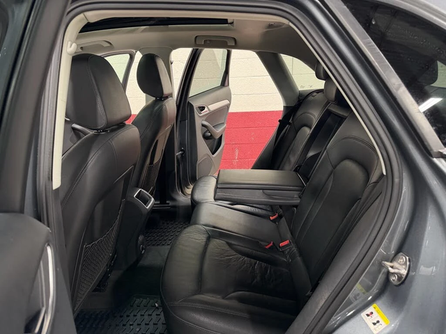 Audi Q3 quattro* Komfort* АвтоКредит* (ЦЕНА ДО БГ) - автомобили, коли, обяви за нови и употребявани 7