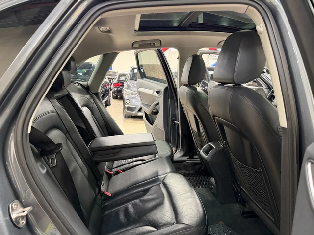 Audi Q3 quattro* Komfort* АвтоКредит* (ЦЕНА ДО БГ) - автомобили, коли, обяви за нови и употребявани 9