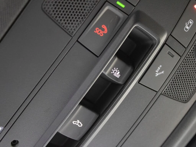 Audi Q3 Quattro* Technik* 45TFSI* АвтоКредит* (ЦЕНА ДО БГ) - автомобили, коли, обяви за нови и употребявани 9