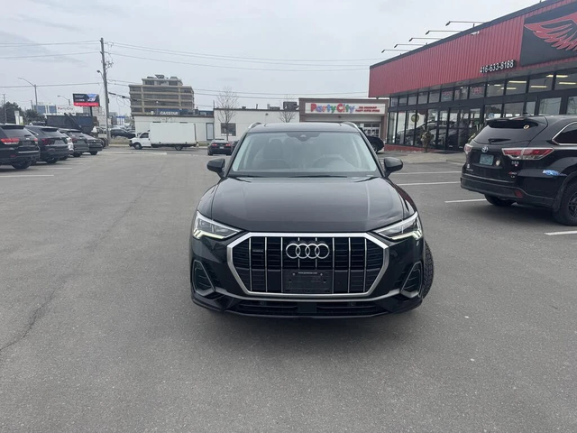 Audi Q3 45TFSI* Premium Plus* АвтоКредит* (ЦЕНА ДО БГ) - автомобили, коли, обяви за нови и употребявани 1