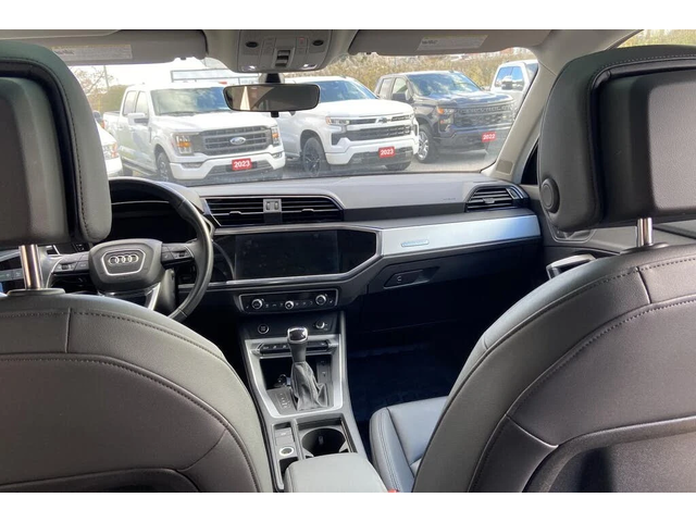 Audi Q3 quattro Komfort 45 TFSI * АвтоКредит* (ЦЕНА ДО БГ) - автомобили, коли, обяви за нови и употребявани 10