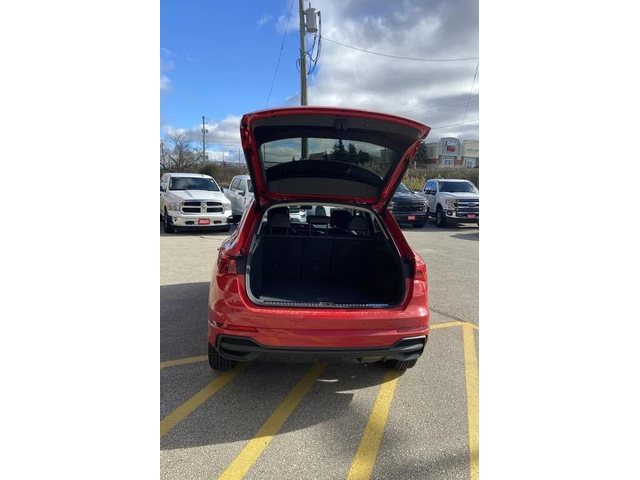 Audi Q3 quattro Komfort 45 TFSI * АвтоКредит* (ЦЕНА ДО БГ) - автомобили, коли, обяви за нови и употребявани 6