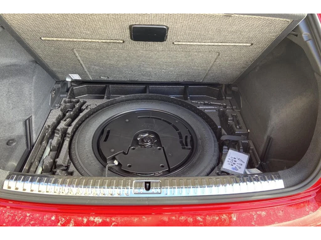 Audi Q3 quattro Komfort 45 TFSI * АвтоКредит* (ЦЕНА ДО БГ) - автомобили, коли, обяви за нови и употребявани 7