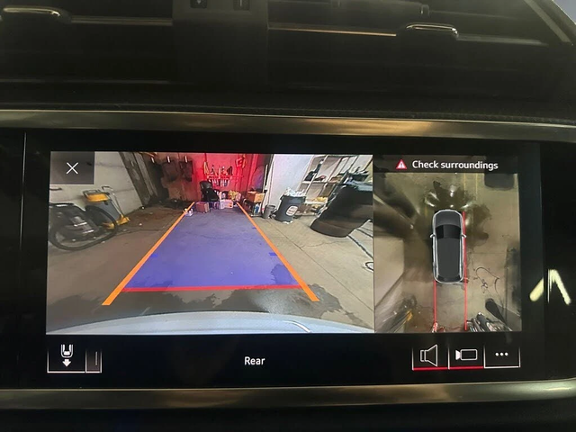 Audi Q3 TFSI* quattro Technik* АвтоКредит* (ЦЕНА ДО БГ) - автомобили, коли, обяви за нови и употребявани 10