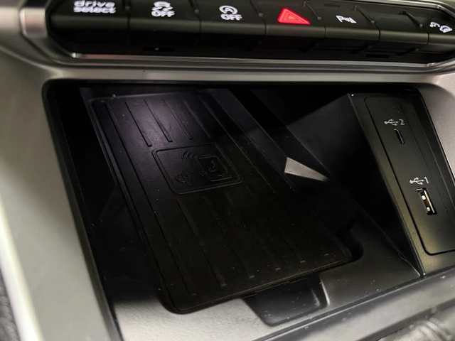 Audi Q3 quattro Komfort 45 TFSI* АвтоКредит* (Цена до БГ) - автомобили, коли, обяви за нови и употребявани 16