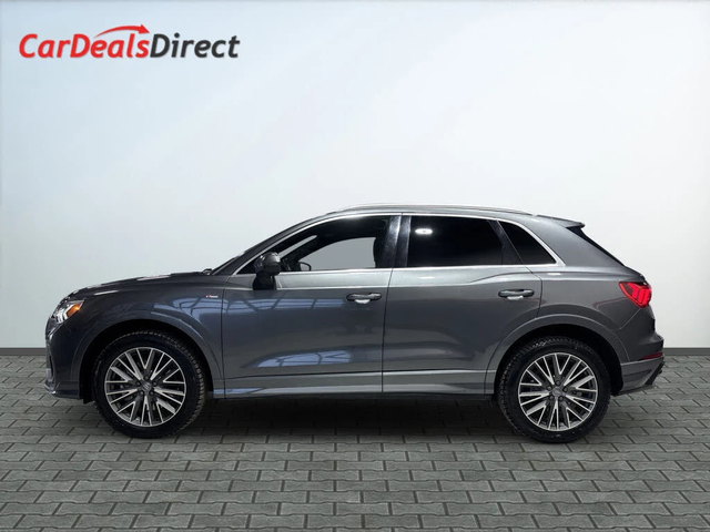 Audi Q3 * S-Line* * HeadUp* AвтоКредит* (ЦЕНА ДО БГ) - автомобили, коли, обяви за нови и употребявани 3