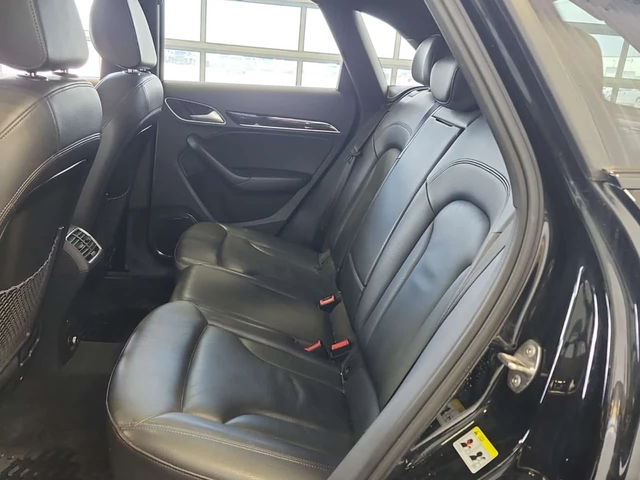 Audi Q3 TECHNIK/CARFAX/ S Line/Подгрев/Панорама/2 Ключа - автомобили, коли, обяви за нови и употребявани 10
