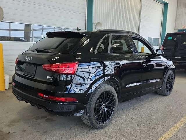 Audi Q3 TECHNIK/CARFAX/ S Line/Подгрев/Панорама/2 Ключа - автомобили, коли, обяви за нови и употребявани 2