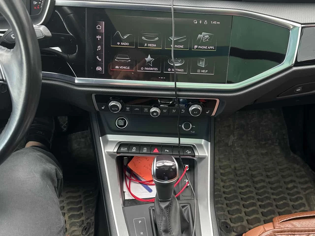 Audi Q3 KOMFORT BLACK OPTIC* DISTRONIC * MATRIX* - автомобили, коли, обяви за нови и употребявани 8