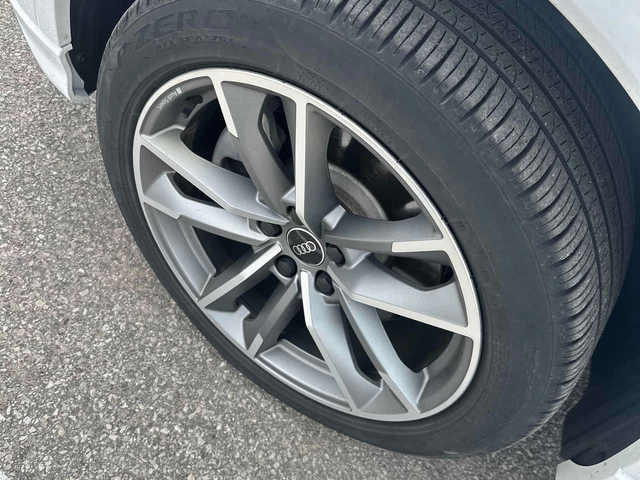 Audi Q3 KOMFORT BLACK OPTIC* DISTRONIC * MATRIX* - автомобили, коли, обяви за нови и употребявани 9