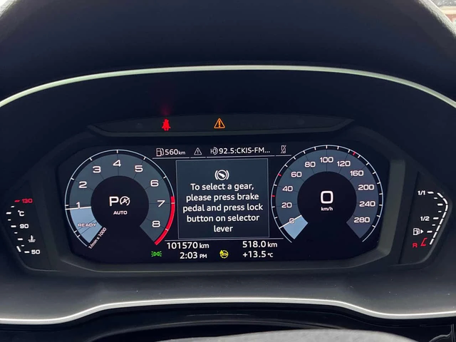 Audi Q3 * PROGRESSIV * 360 * PANO * ПОДГРЕВИ * CARFAX - автомобили, коли, обяви за нови и употребявани 7