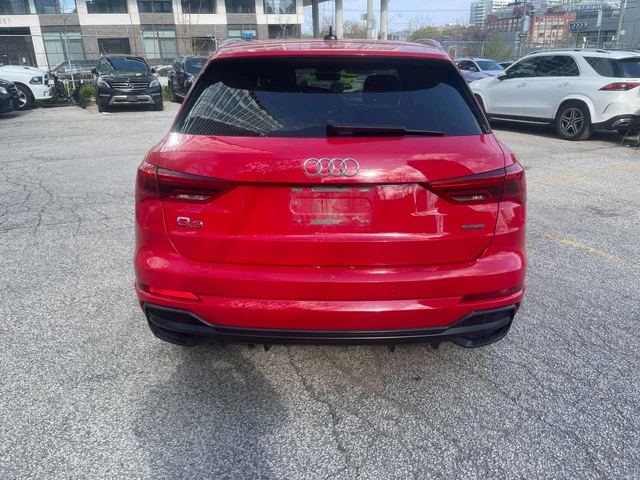 Audi Q3 * TECHNIK * PANO * 360 * CARFAX * ПОДГРЕВИ - автомобили, коли, обяви за нови и употребявани 3