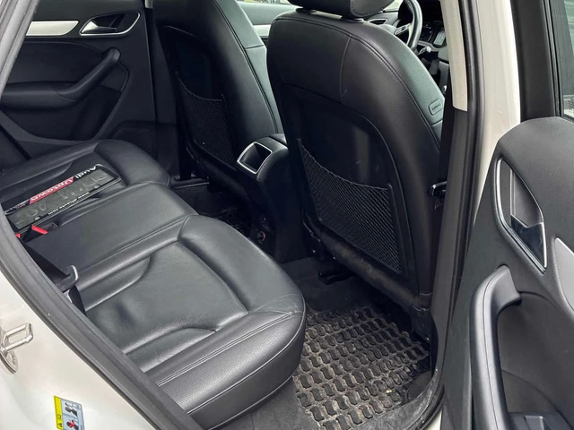 Audi Q3 | Komfort | CARFAX | ПОДГРЕВ | ПАНОРАМА | - автомобили, коли, обяви за нови и употребявани 13
