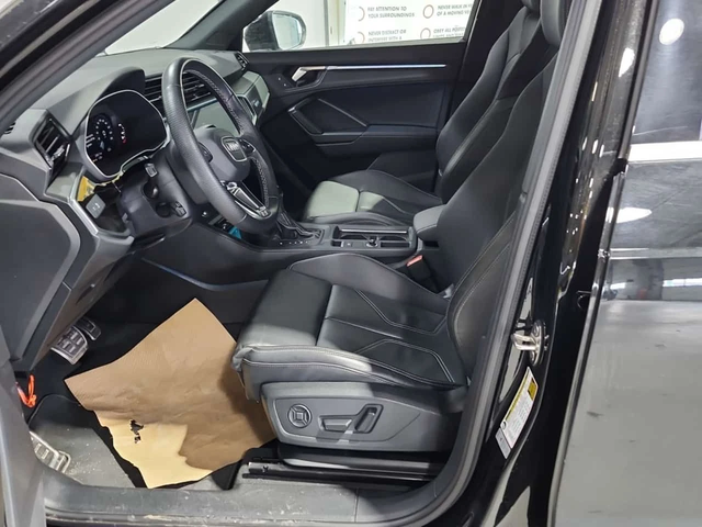 Audi Q3 PROGRESSIV| DIGITAL| PANO| S-LINE| CARFAX - автомобили, коли, обяви за нови и употребявани 6