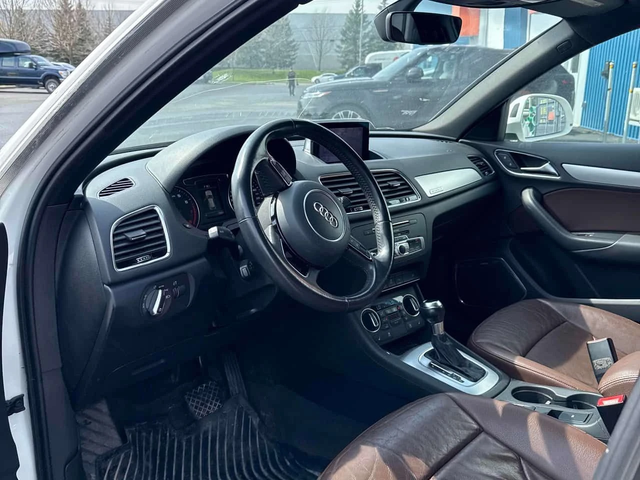 Audi Q3 Technik/CARFAX/ПАНОРАМА/ПОДГРЕВИ - автомобили, коли, обяви за нови и употребявани 6