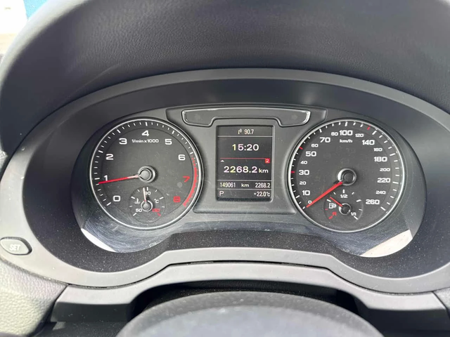 Audi Q3 Technik/CARFAX/ПАНОРАМА/ПОДГРЕВИ - автомобили, коли, обяви за нови и употребявани 7