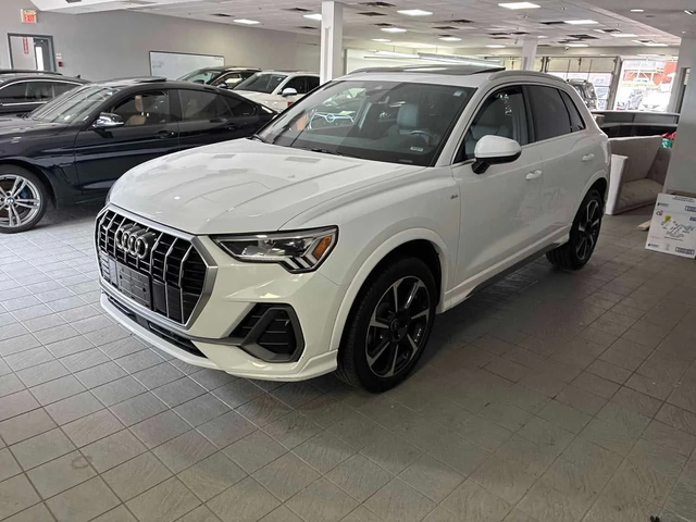 Audi Q3 | Progressiv | DISTRONIC | ПОДГРЕВ | CARFAX | - автомобили, коли, обяви за нови и употребявани 1
