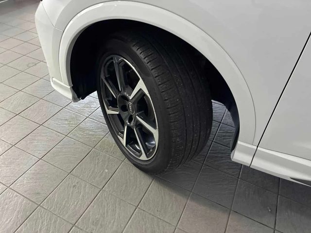 Audi Q3 | Progressiv | DISTRONIC | ПОДГРЕВ | CARFAX | - автомобили, коли, обяви за нови и употребявани 6