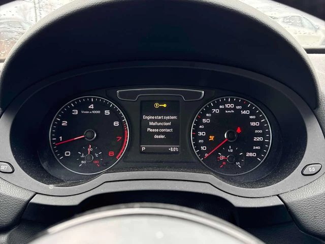 Audi Q3 S LINE/Progressiv/CARFAX/Подгрев/ Памет/Панорама - автомобили, коли, обяви за нови и употребявани 7