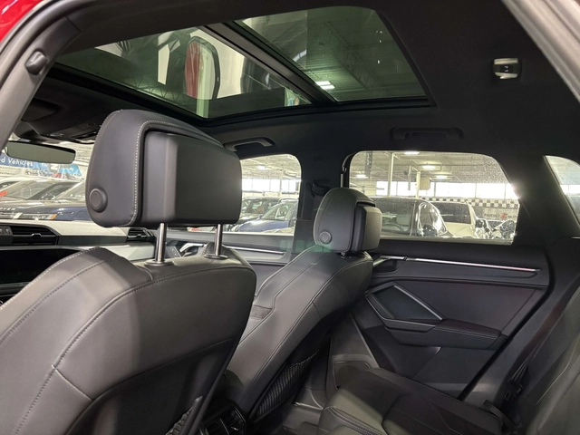 Audi Q3 Technik/360/ДИСТРОНИК/SONOS/ЦЕНА ДО БГ - автомобили, коли, обяви за нови и употребявани 8