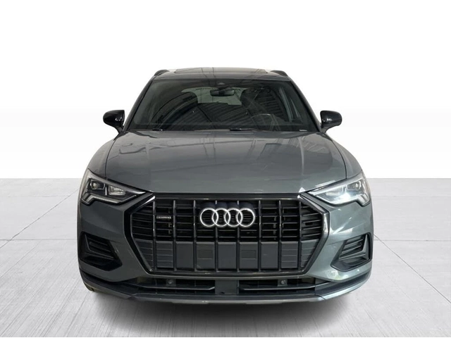 Audi Q3 45TFSI* DISTRONIC* ПАНОРАМА* КАМЕРА* КРАЙНА ЦЕНА - автомобили, коли, обяви за нови и употребявани 0
