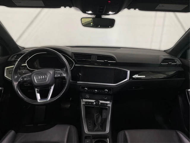 Audi Q3 45TFSI* DISTRONIC* ПАНОРАМА* КАМЕРА* КРАЙНА ЦЕНА - автомобили, коли, обяви за нови и употребявани 8