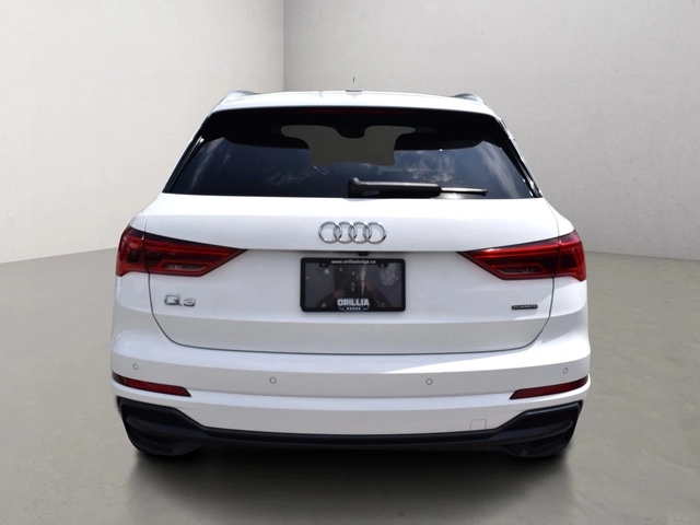 Audi Q3 45 TFSI quattro S line | Панорама | Memory | Navi - автомобили, коли, обяви за нови и употребявани 3