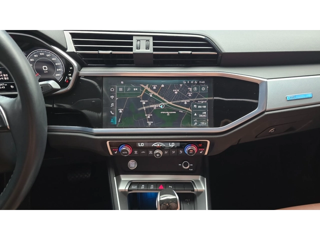 Audi Q3 35 TDI Premium - автомобили, коли, обяви за нови и употребявани 14